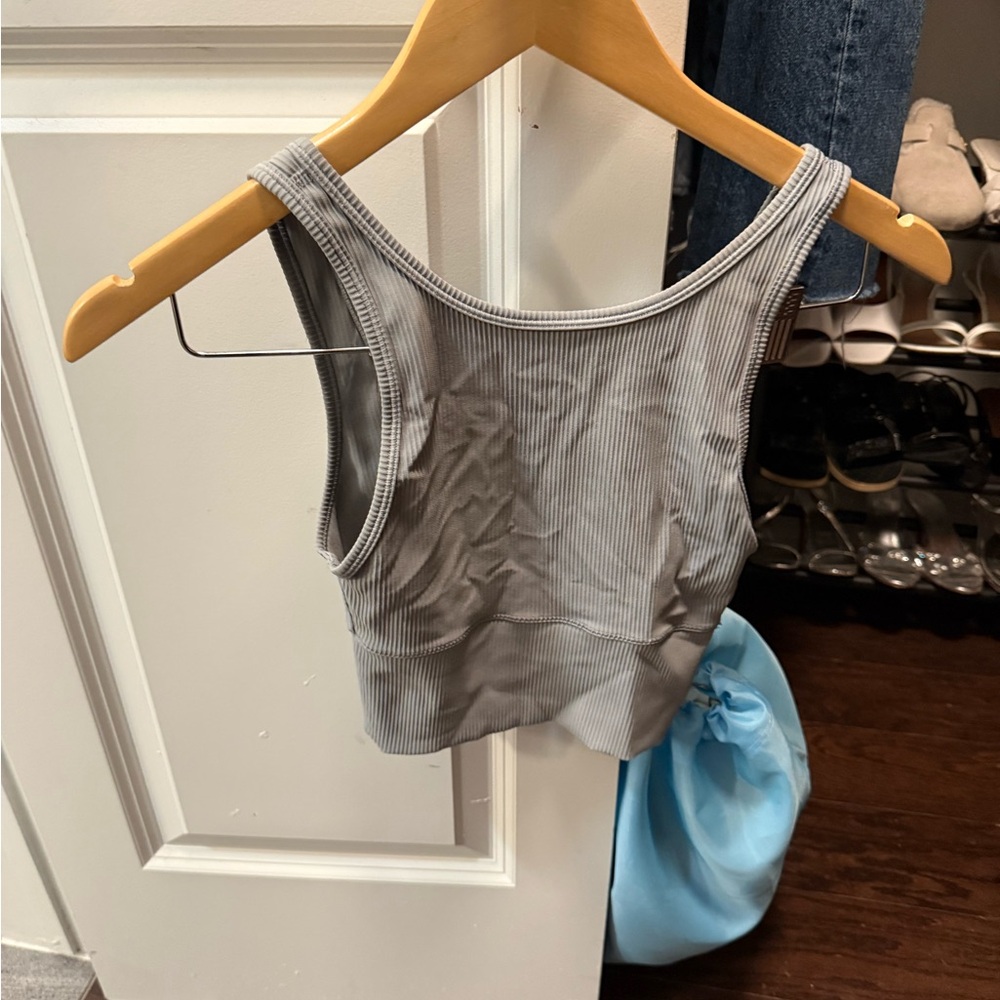 lululemon athletica Gray Ribbed Crop Top
